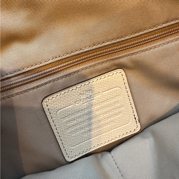 Coach Cross Grain Leather Cora Domed Satchel - Picture 4 of 5